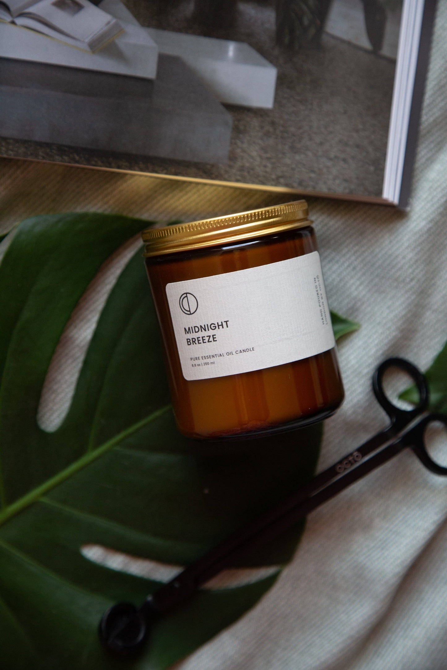Midnight Breeze Candle (Rose Geranium + Vetiver + Patchouli): 250ml
