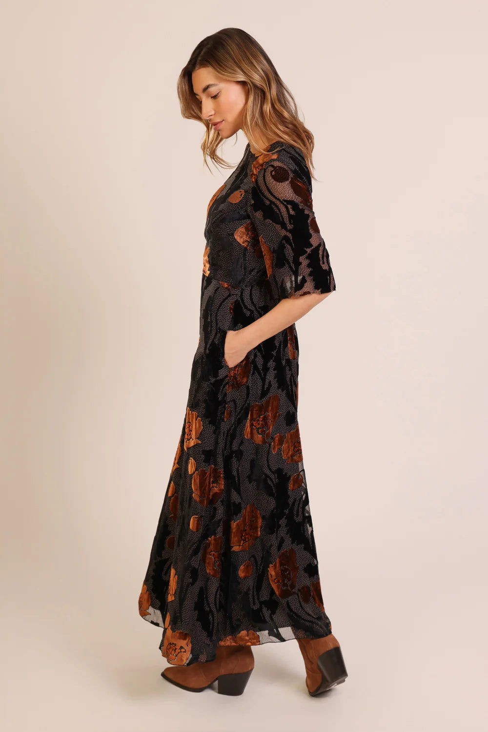 Burnout Millie Dress - Black