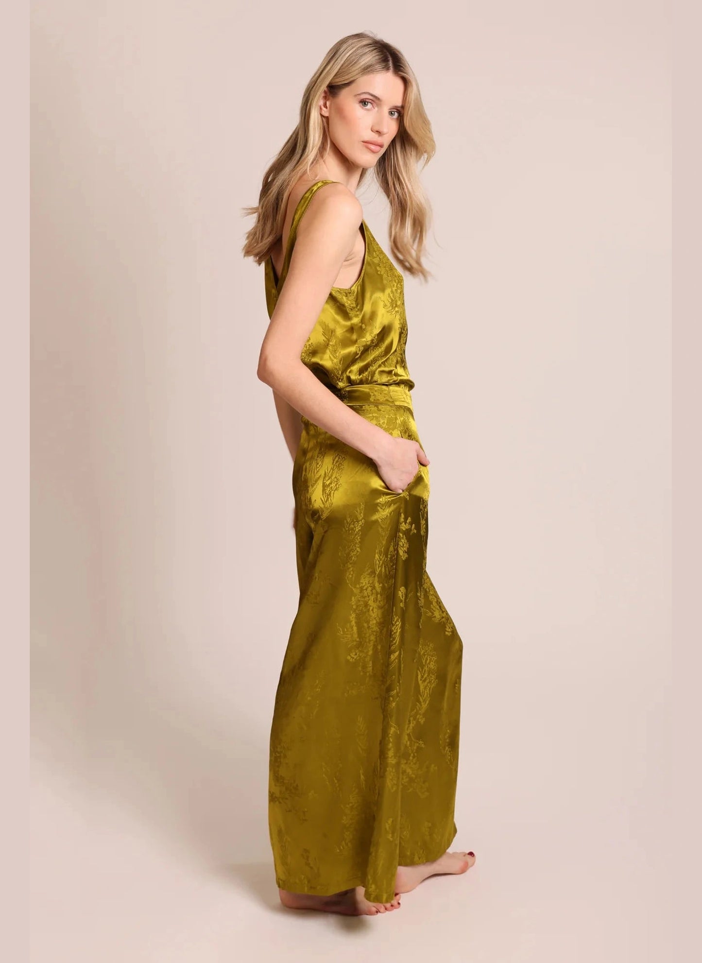 From A Distance Evie Trousers - Olive