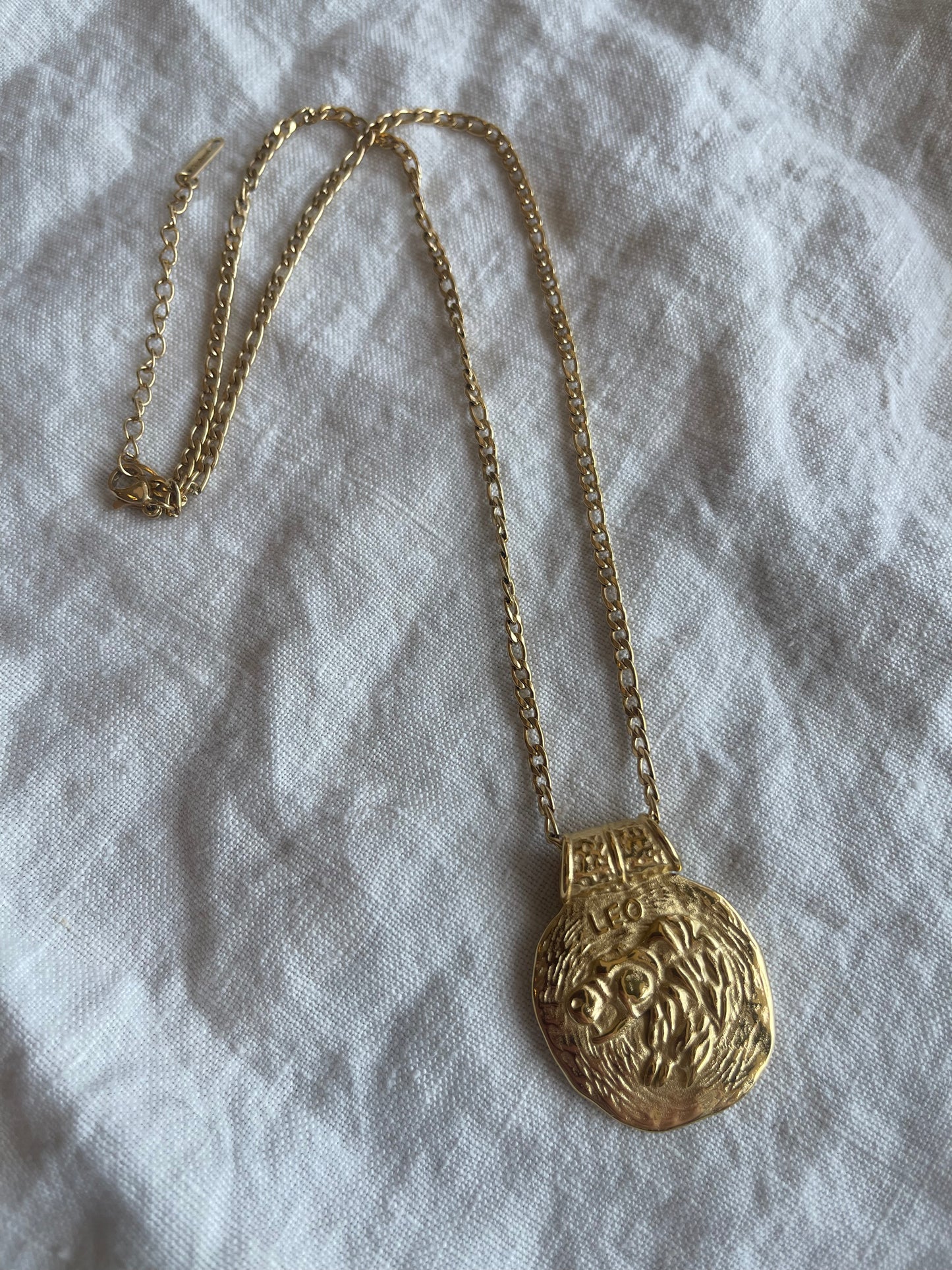 Zodiac Necklace - Leo