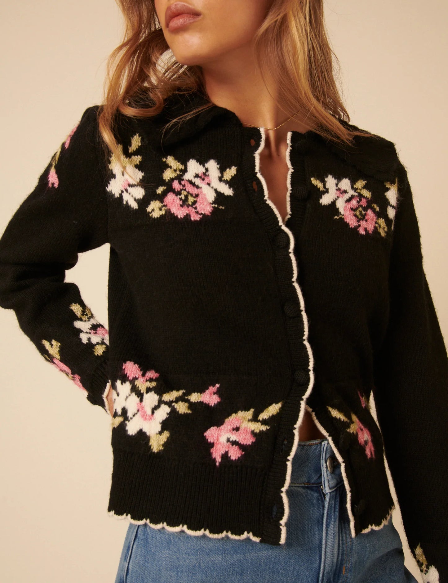 Floral Jaquard Collared Cardigan - Black