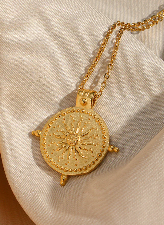 Tulum Pendant Necklace