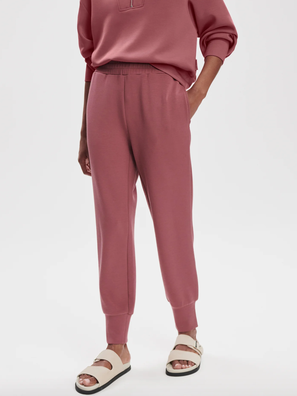 The Slim Cuff Pant 27.5 - Wild Rhubarb