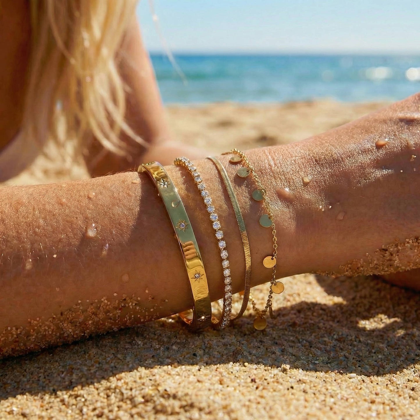 Rae Star Gold Solid Bangle