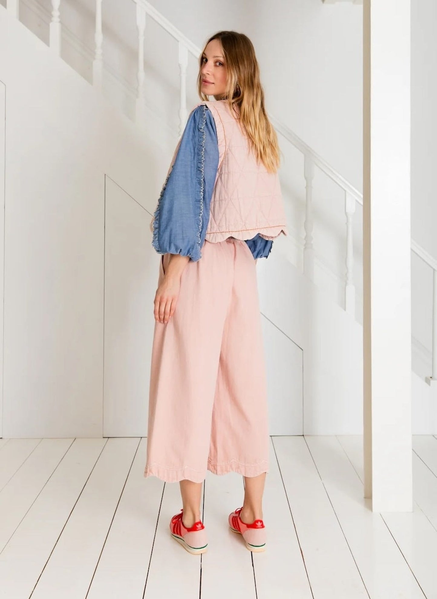 Estelle Gillet - Chalk Pink