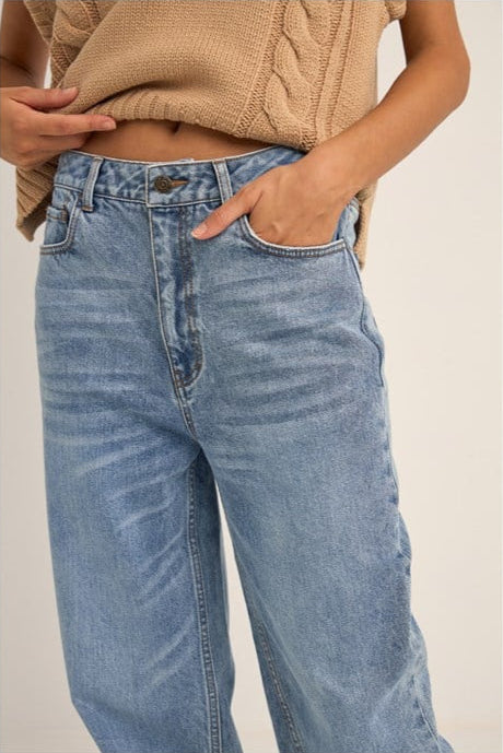 Beyond Relaxed Leg Jean