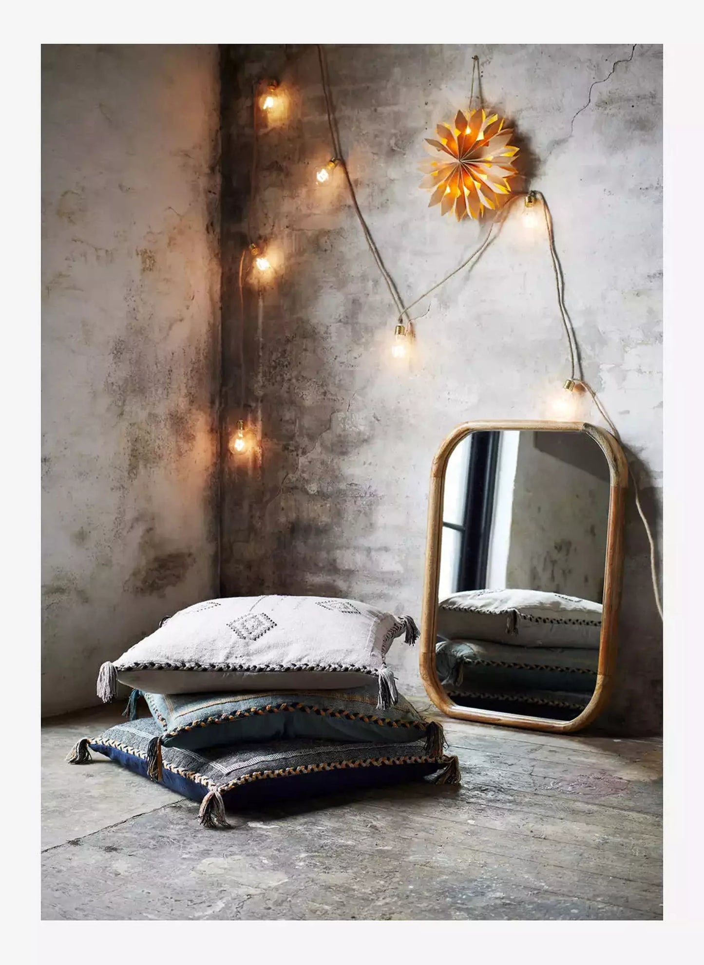 Veneer Paper Star Decoration - Medium