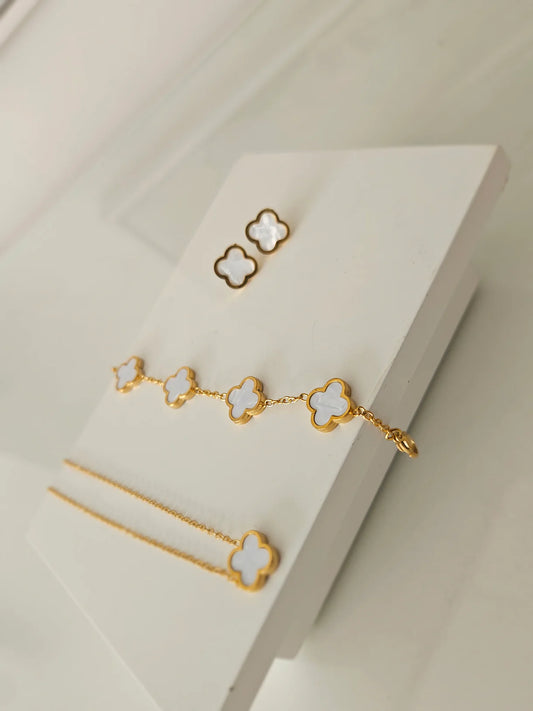 White Mother of Pearl Clover Necklace