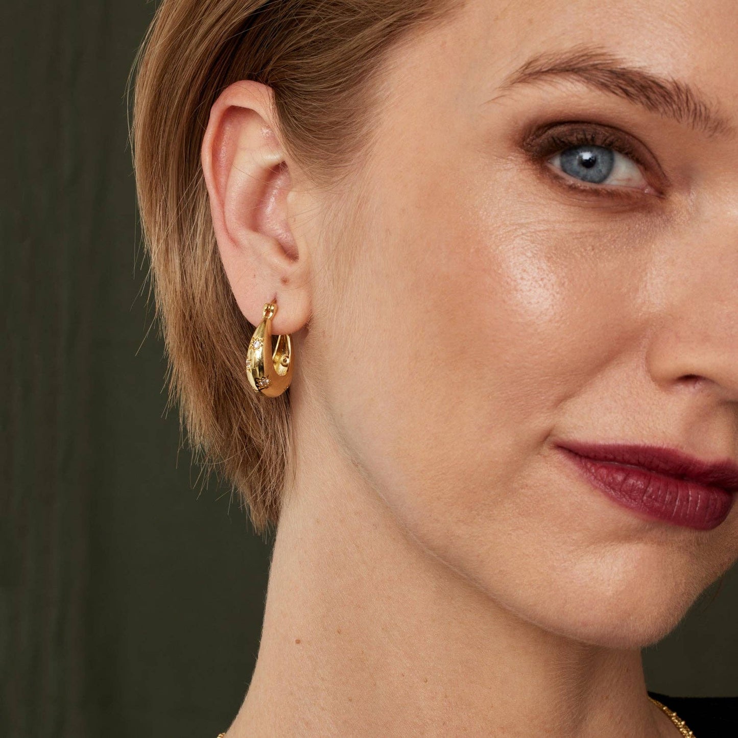 Cora Hoop Earrings