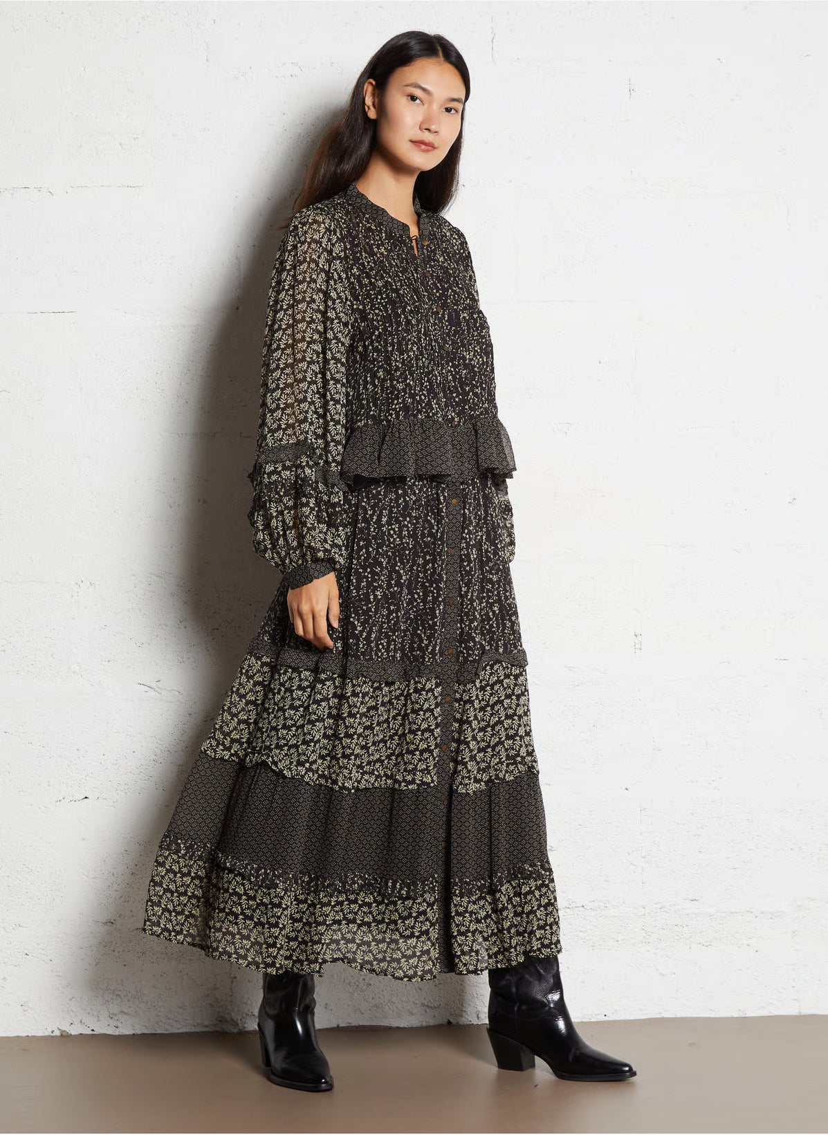 Catalina Blouse - Black Sheep