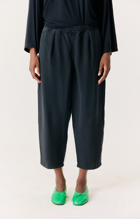 Loose Cropped Trousers Lycaz - Vintage Darkness
