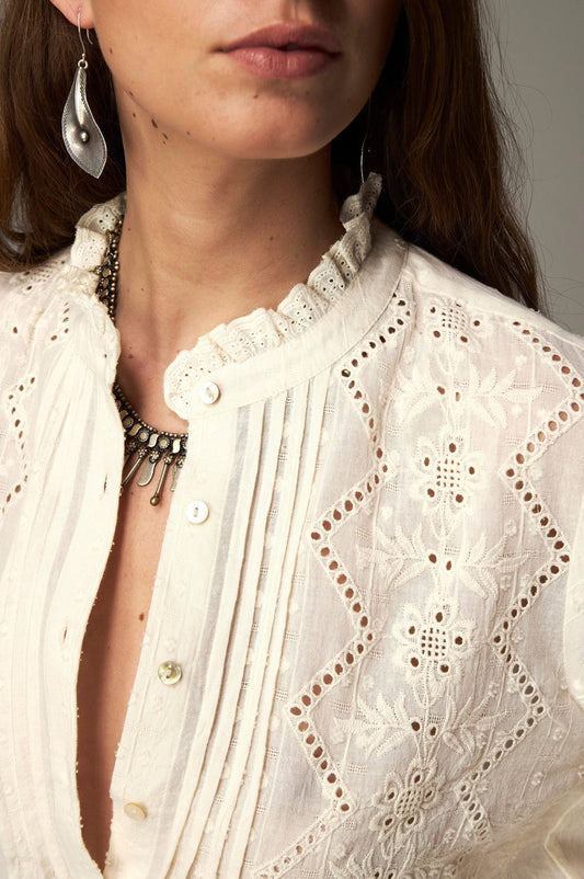 Renata Blouse Chantilly