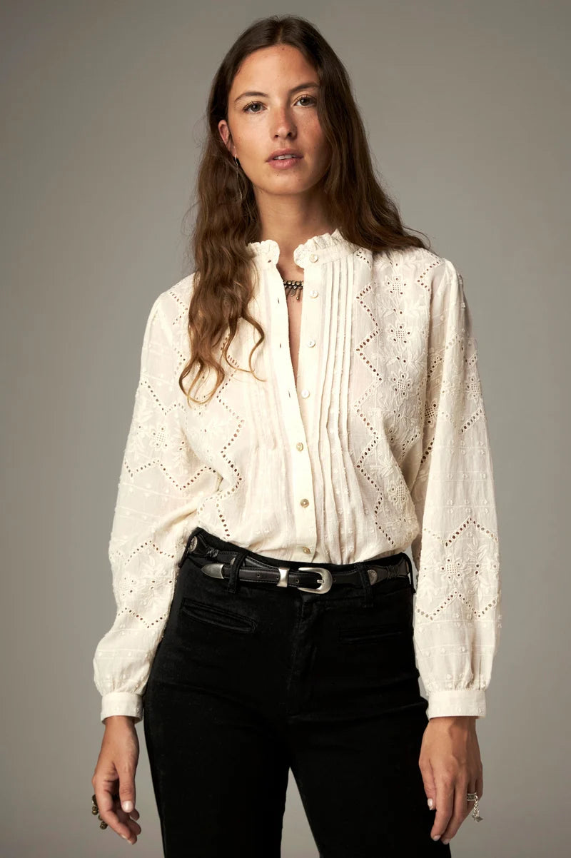 Renata Blouse Chantilly