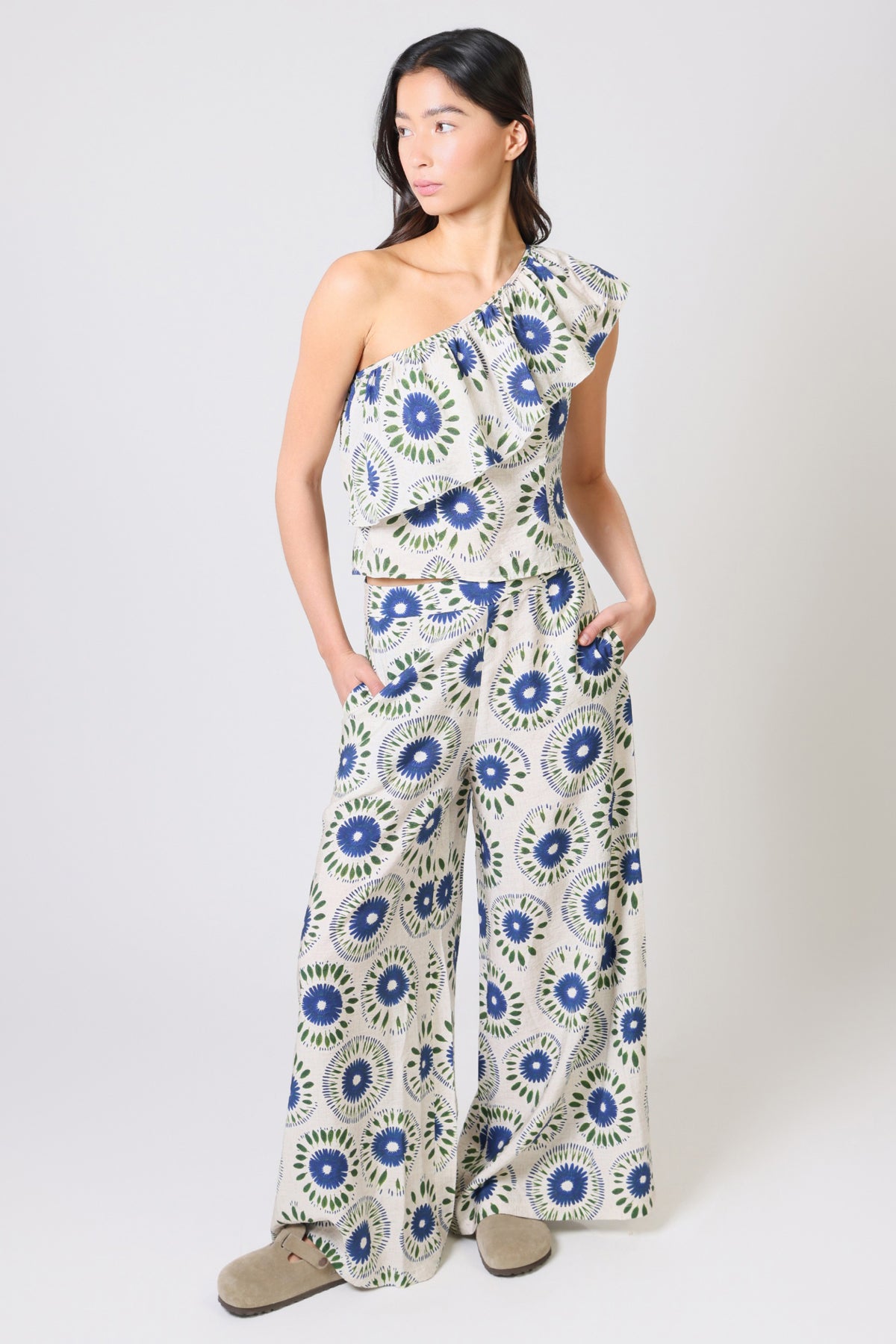 When I Close My Eyes Bella Top