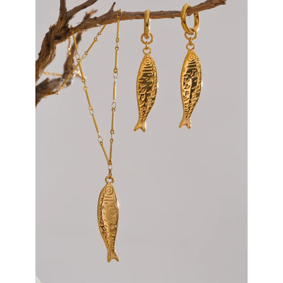 Fish Pendant Necklace