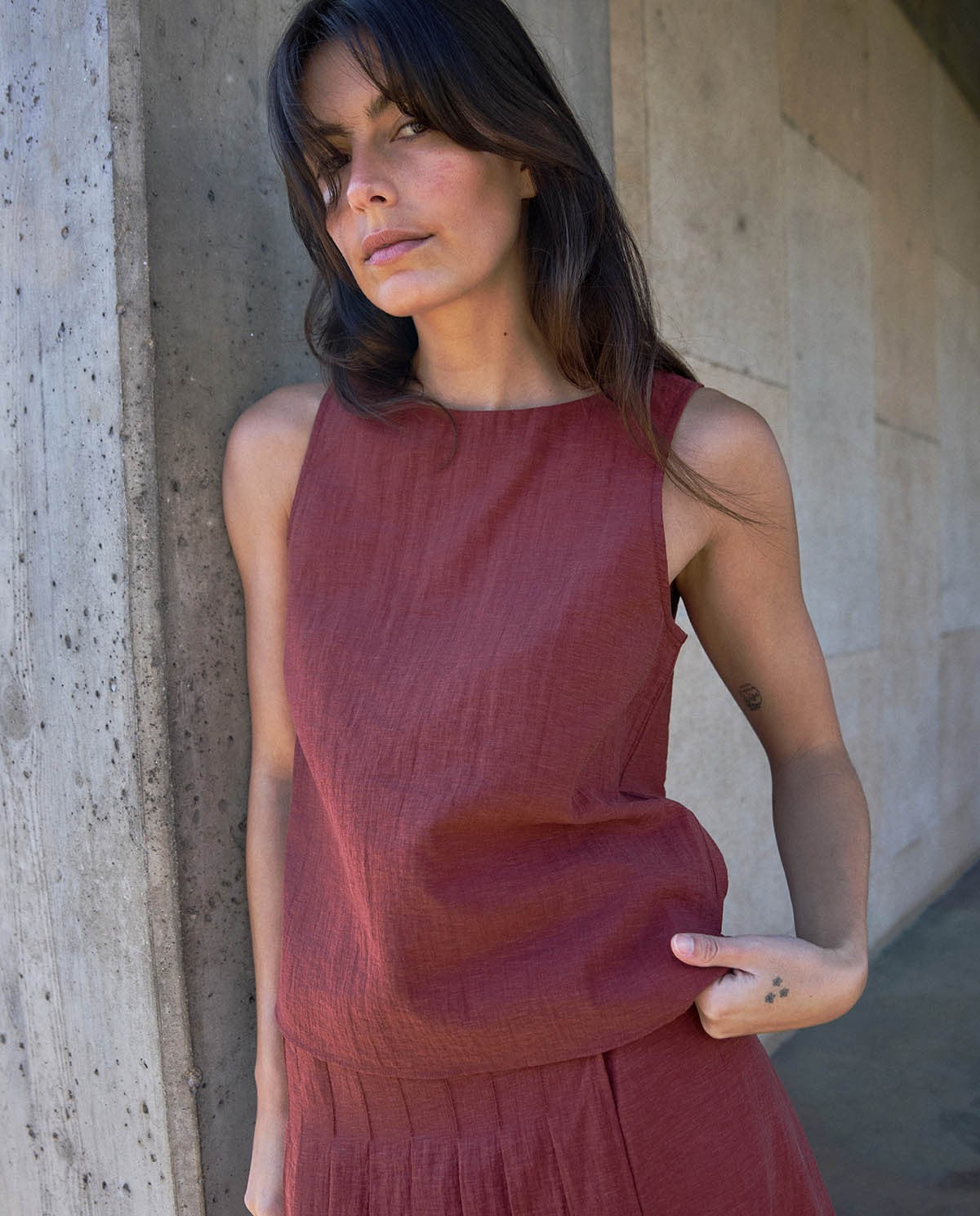 Bateau-Neck Sleeveless Top