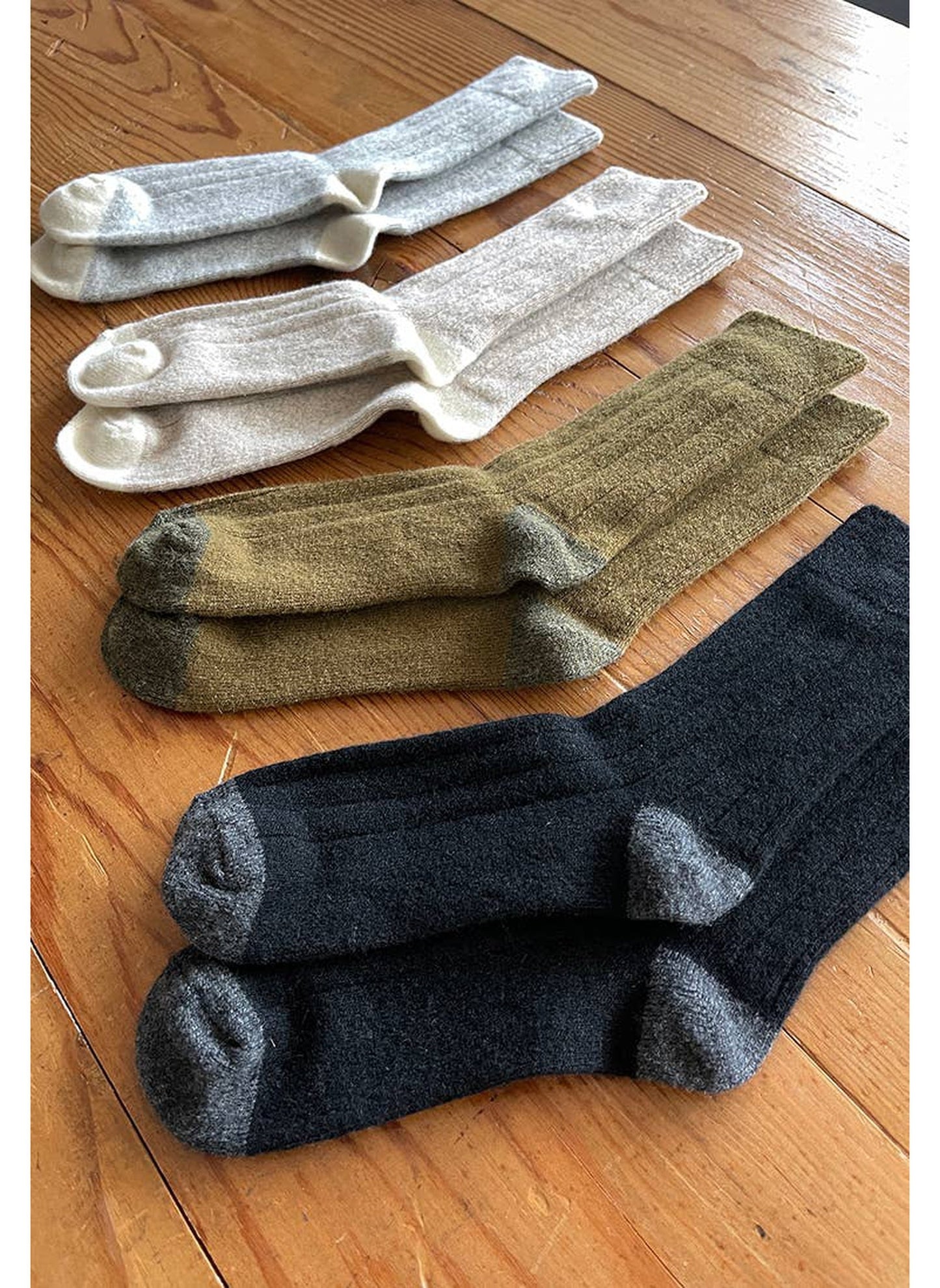 Le Bon Shoppe Classic Cashmere Socks - Fern